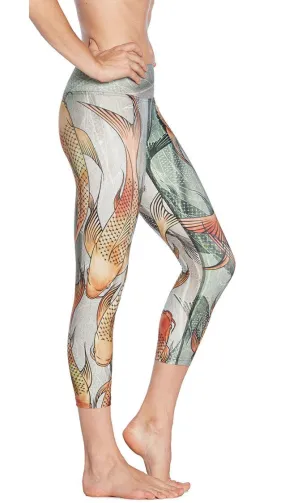 Koi Fish - Triathlon Capri Leggings