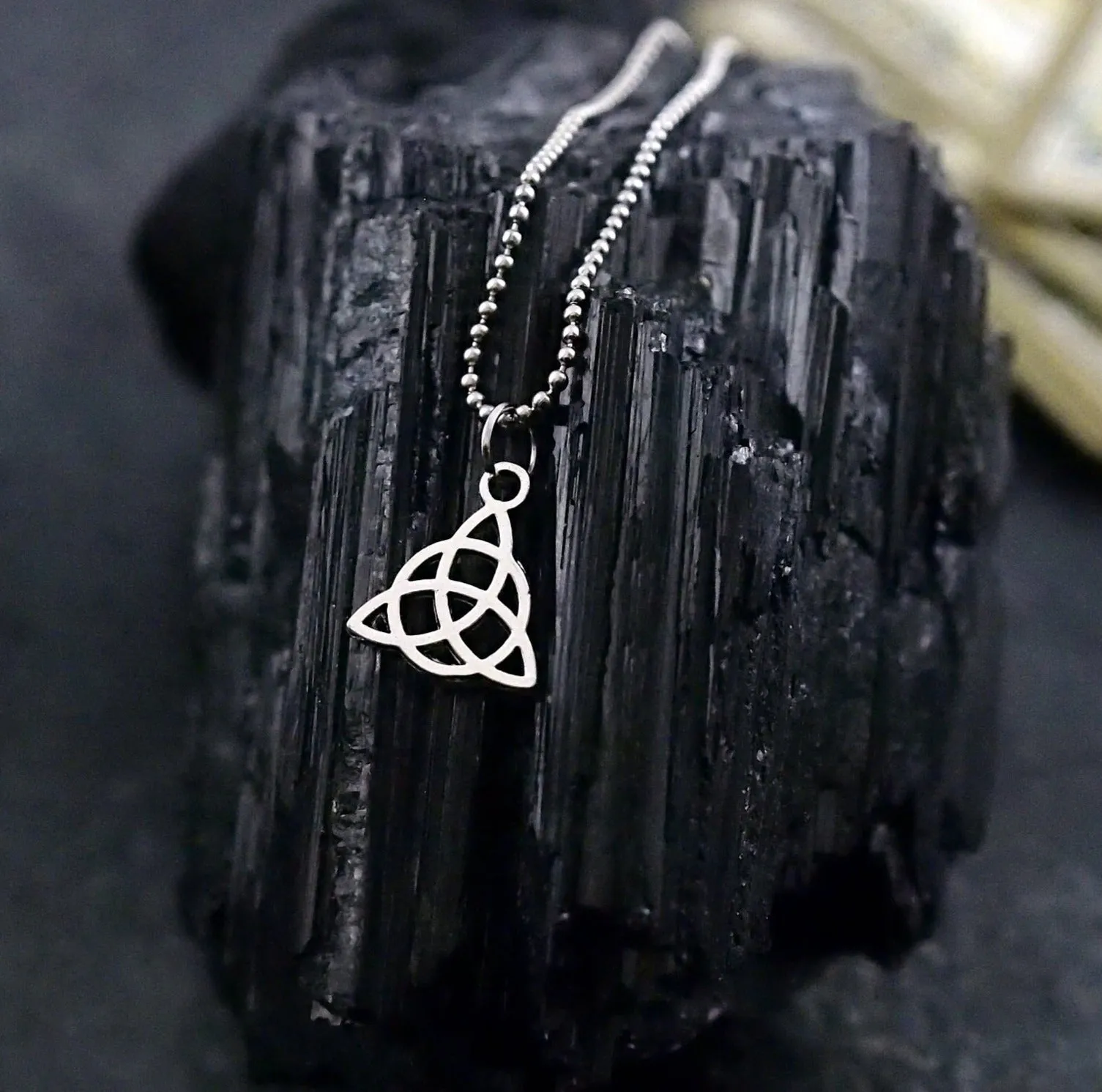 Trinity Knot ~ Triquetra ~ Protective Amulet